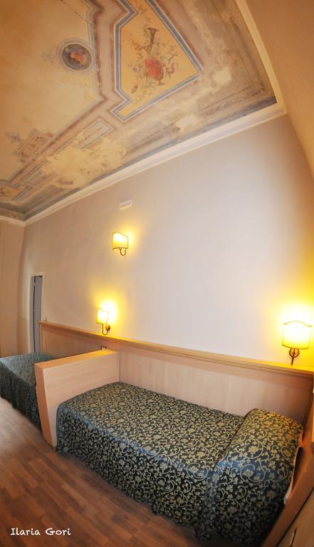 Hhb Hotel Firenze Bagian luar foto