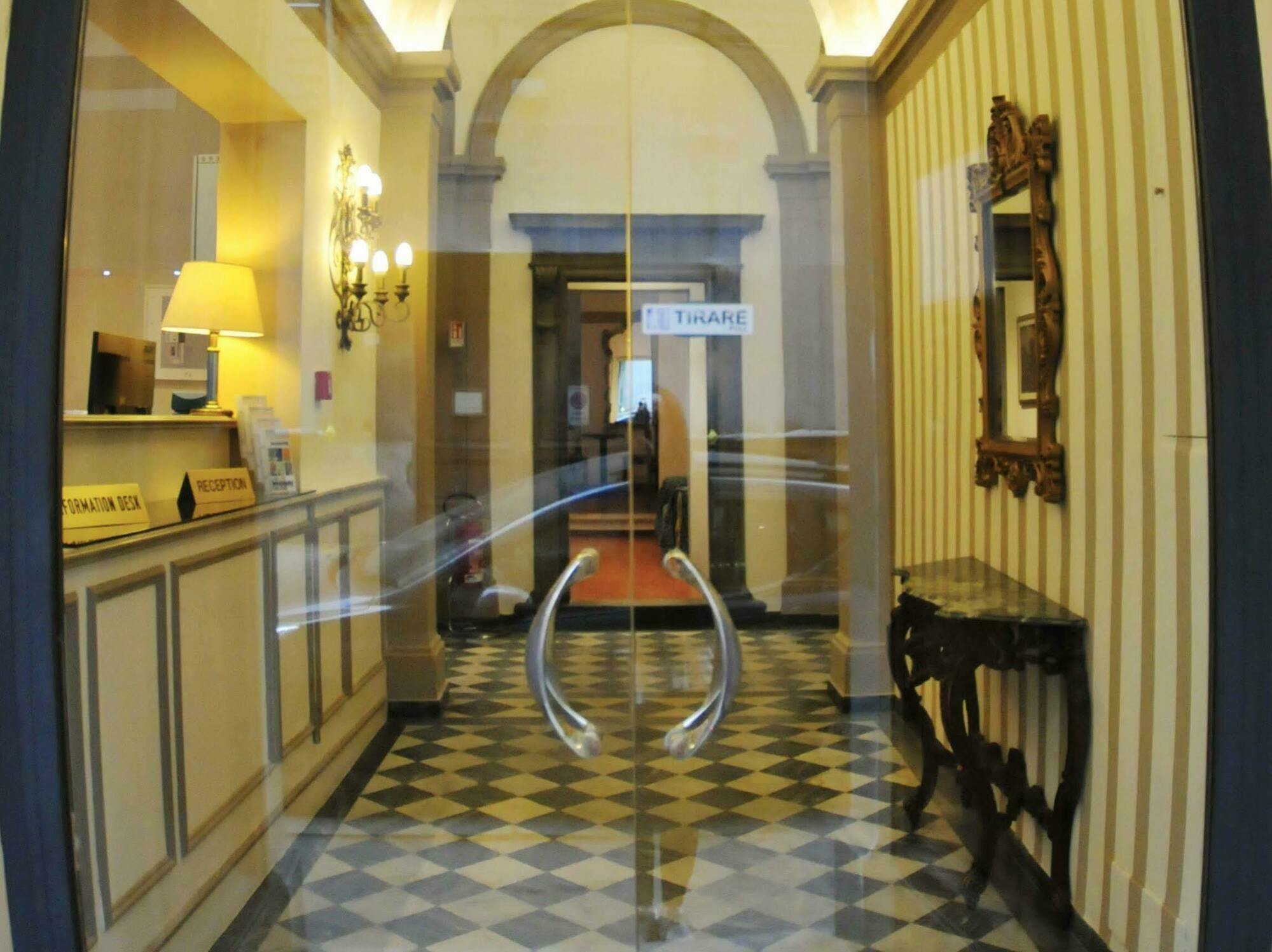 Hhb Hotel Firenze Bagian luar foto